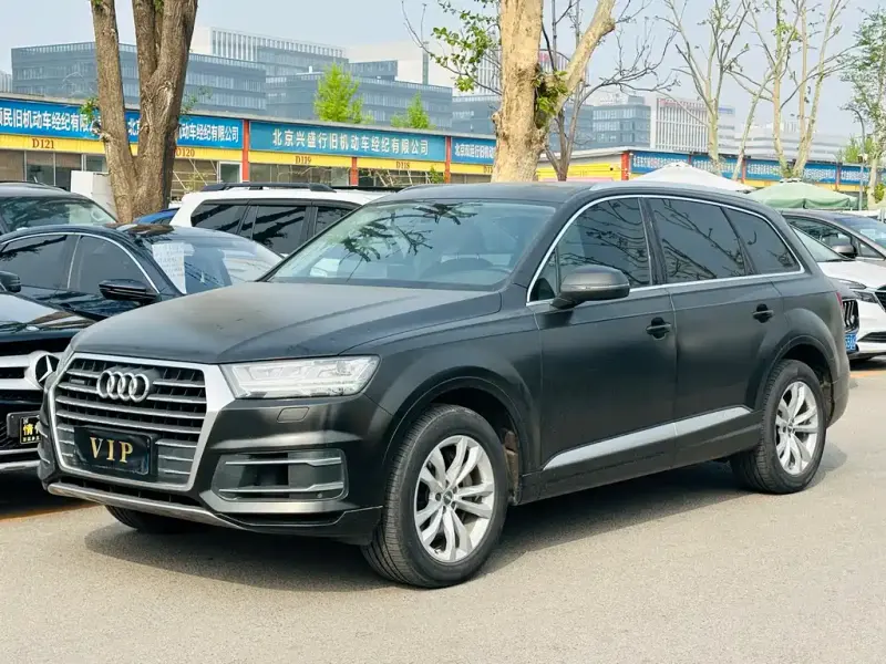 Audi Q7, 2018 — фото 1