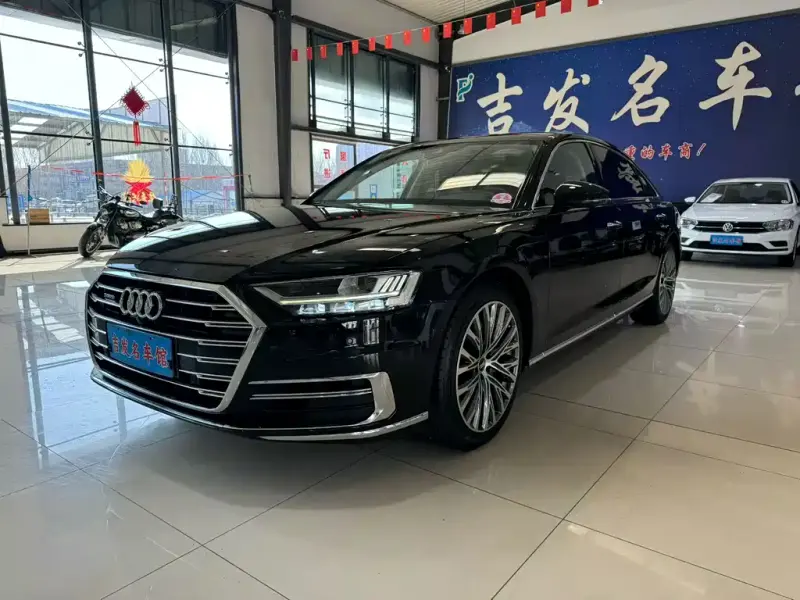 Audi A8, 2021