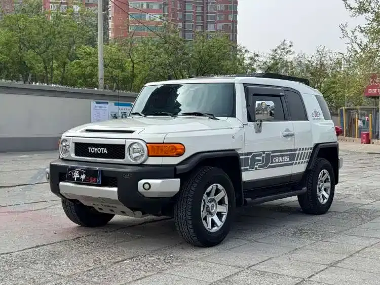 Toyota FJ Cruiser, 2024