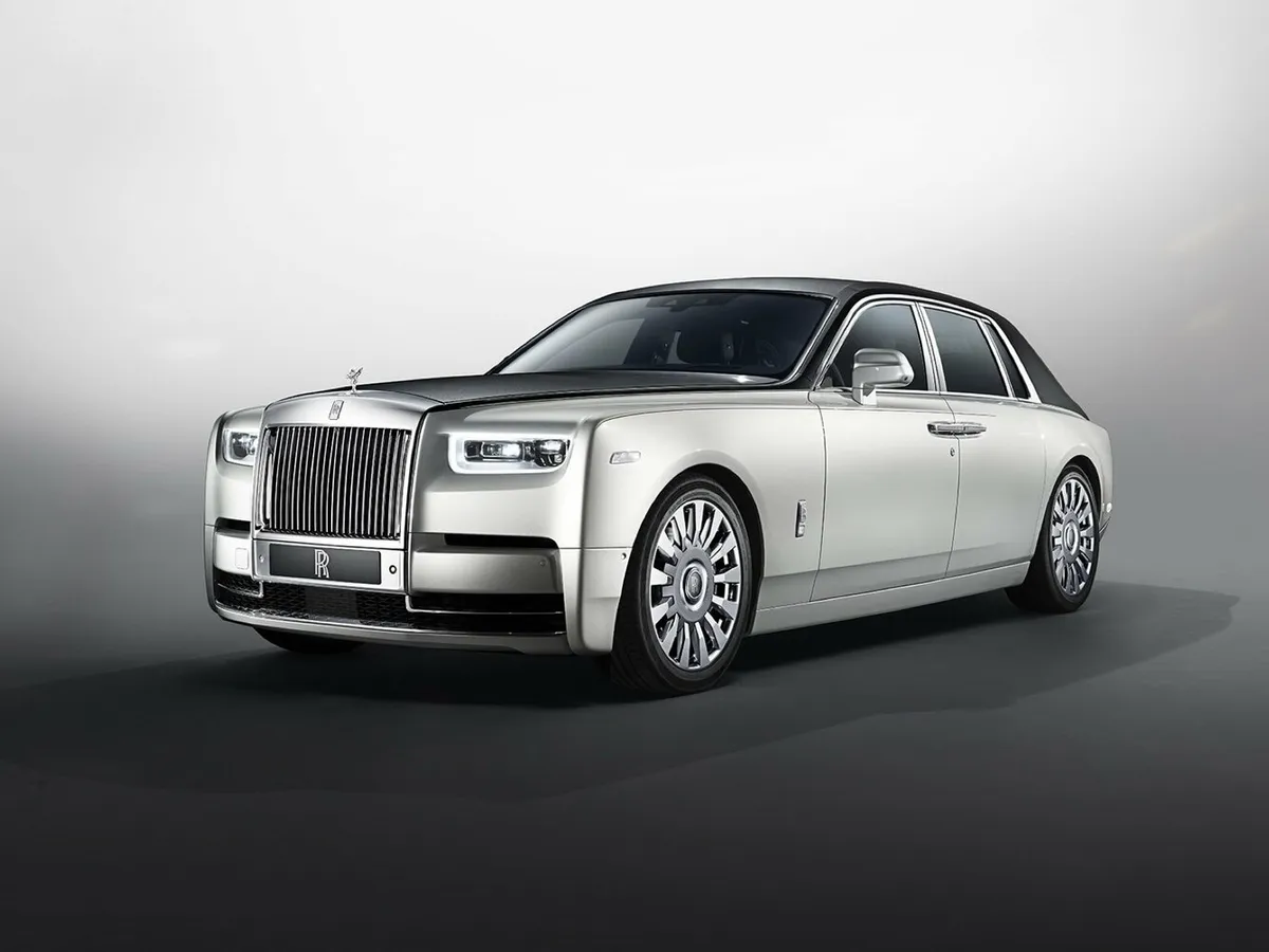 Rolls-Royce — фото модели