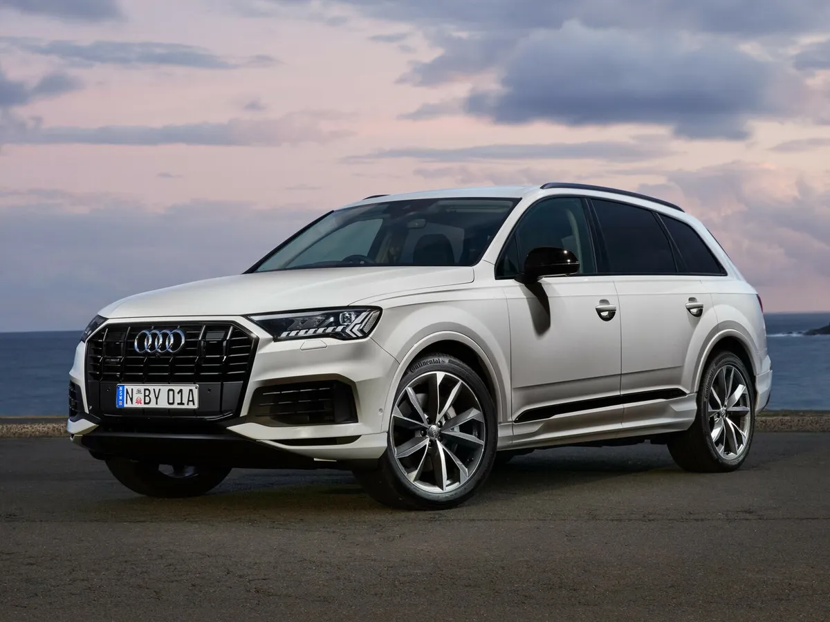 Audi Q7 — фото модели