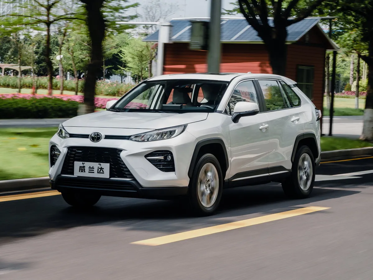 Toyota Wildlander — фото модели