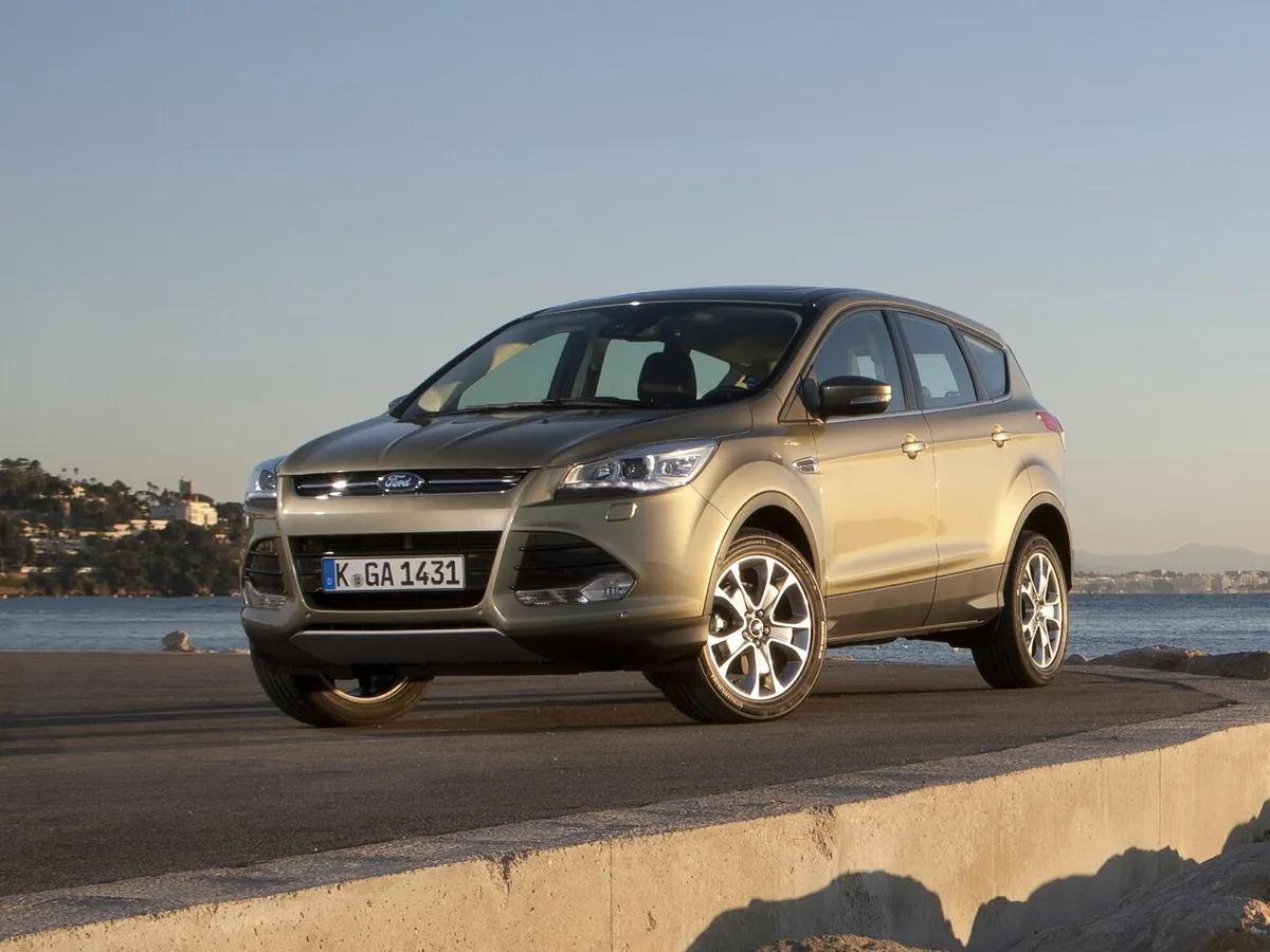 Ford Kuga — фото модели